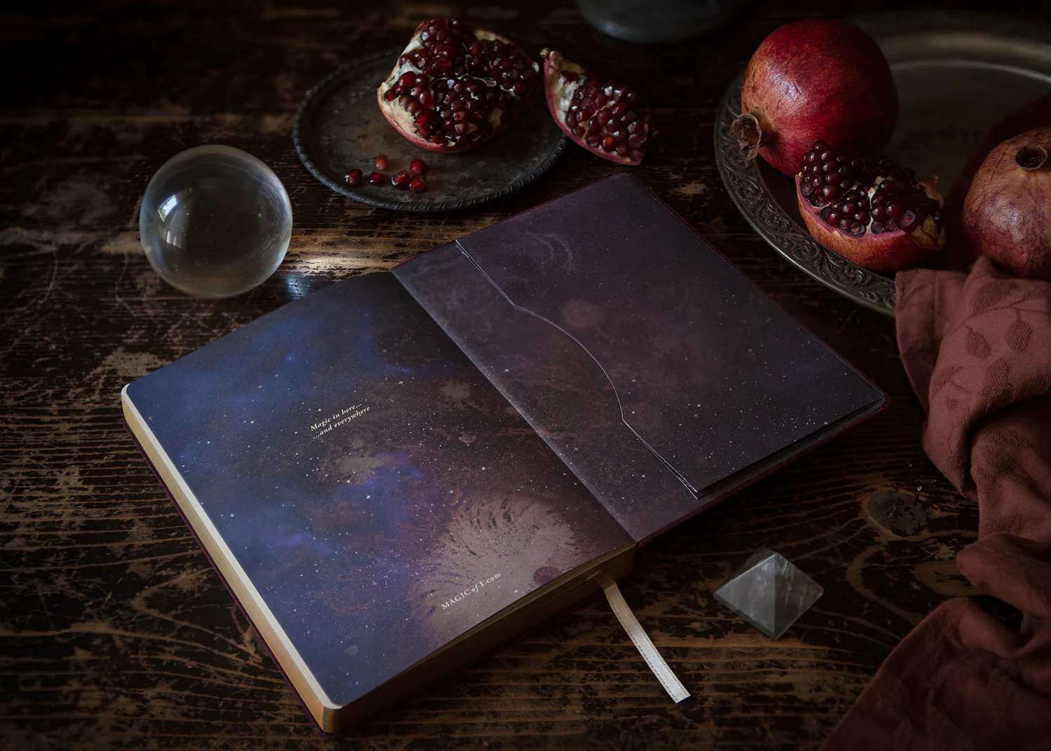 End-Page-Shot-Landscape-2_2386bb67-32d0-4c70-ab96-4c43002e506e_1500x NAUJA! 2026 metų astrologinė planuotė (aksominė) - Image 3