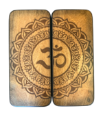 Sadhu lenta „Om didelis” 8,5 mm