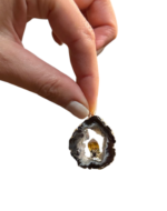 Agato pakabukas su citrinu