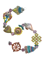 Pakabinama dekoracija 8 budizmo simboliai