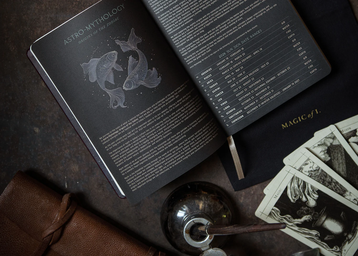 Internal-shots_AstroMythology01_1500x NAUJA! 2026 metų astrologinė planuotė (balta) - Image 7