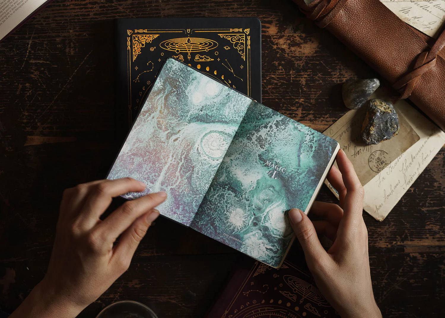 Pocket_01_1500x NAUJA! 2026 m. astrologinis kišeninis planuoklis – juodas - Image 11