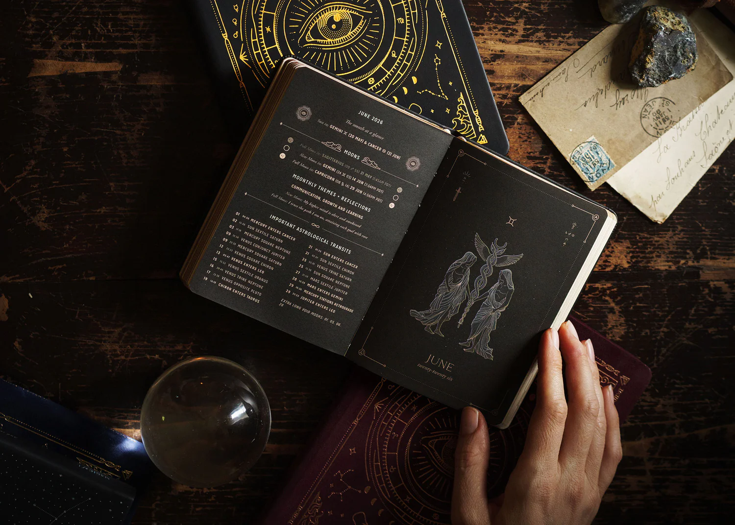 Pocket_03_606f3fbc-60b4-4de8-8ef1-38bf88a71668_1500x NAUJA! 2026 m. astrologinis kišeninis planuoklis – juodas - Image 8